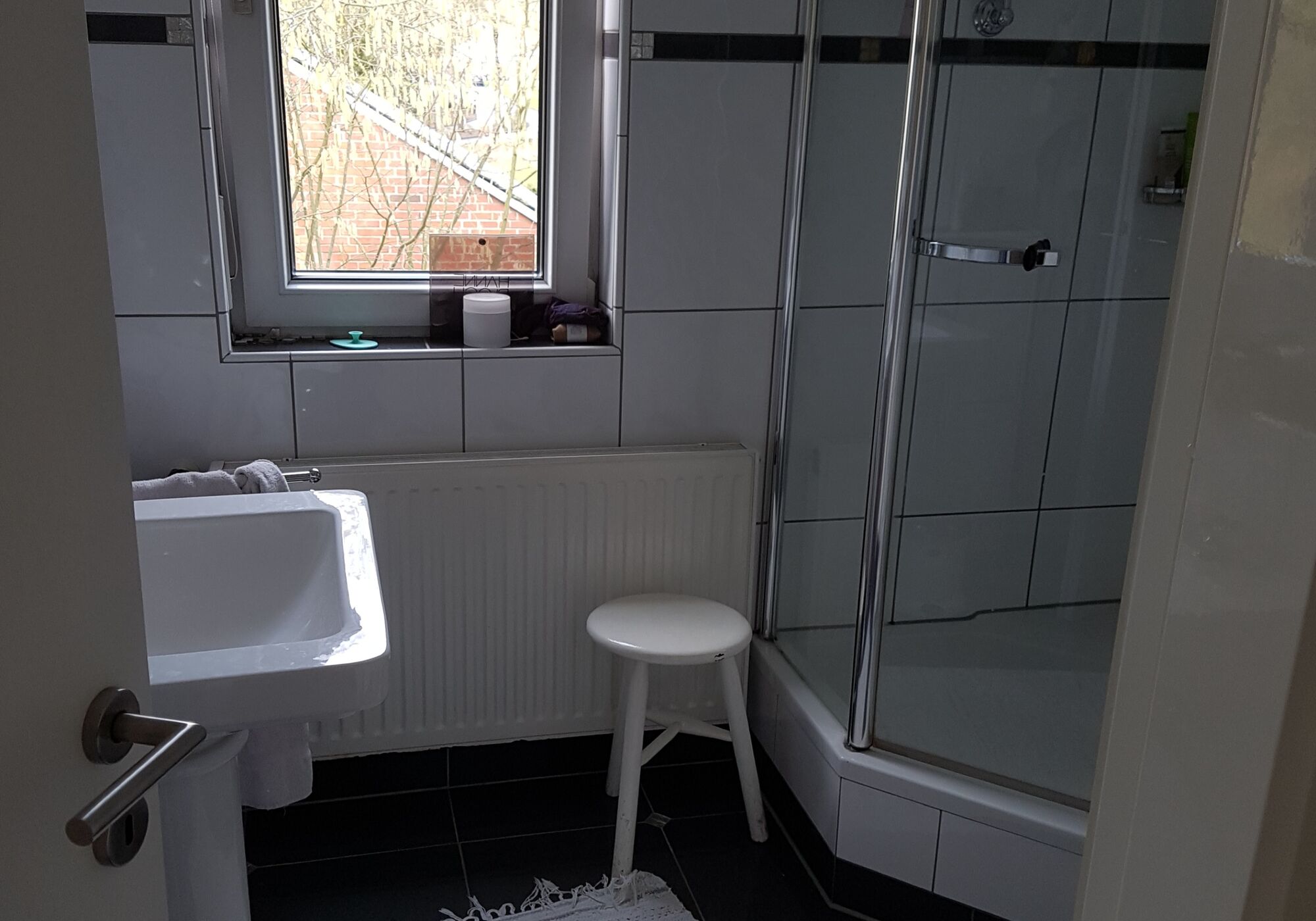 Duschbad im Obergeschoss Duschbad im Obergeschoss