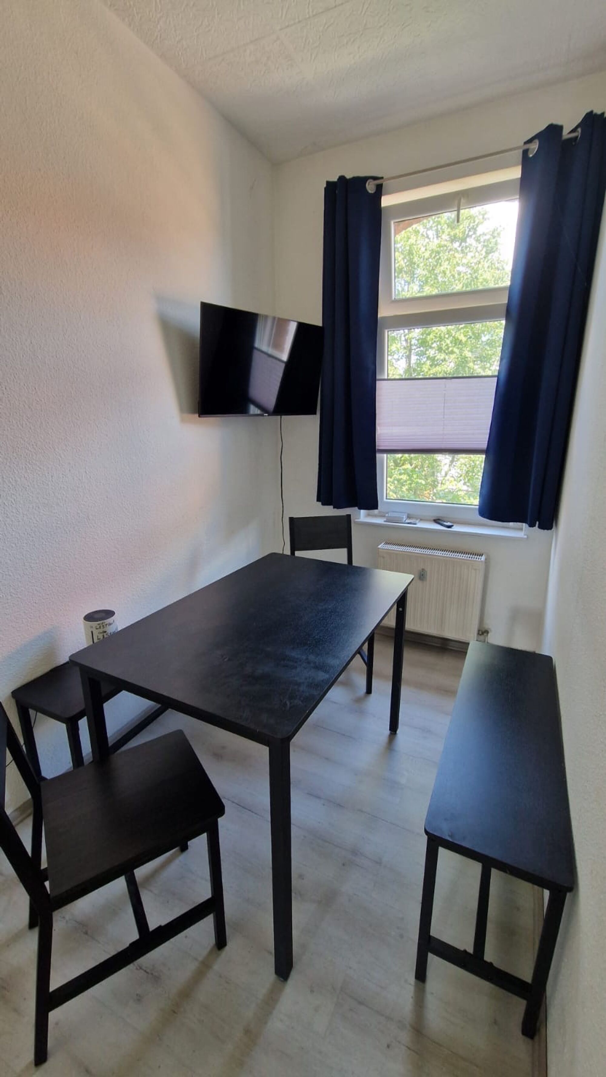 Smart TV und WiFi inklusive Smart TV und WiFi inklusive