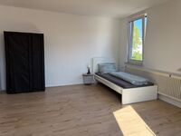 Mitarbeiterwohnung Nürtingen – 5 Zimmer, 9 Betten Bild 6 Mitarbeiterwohnung Nürtingen – 5 Zimmer, 9 Betten Bild 6
