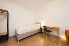 6P Apartment, Zentral, Ruhig, Gruppenfreundlich, Parkplätze Bild 8 6P Apartment, Zentral, Ruhig, Gruppenfreundlich, Parkplätze Bild 8