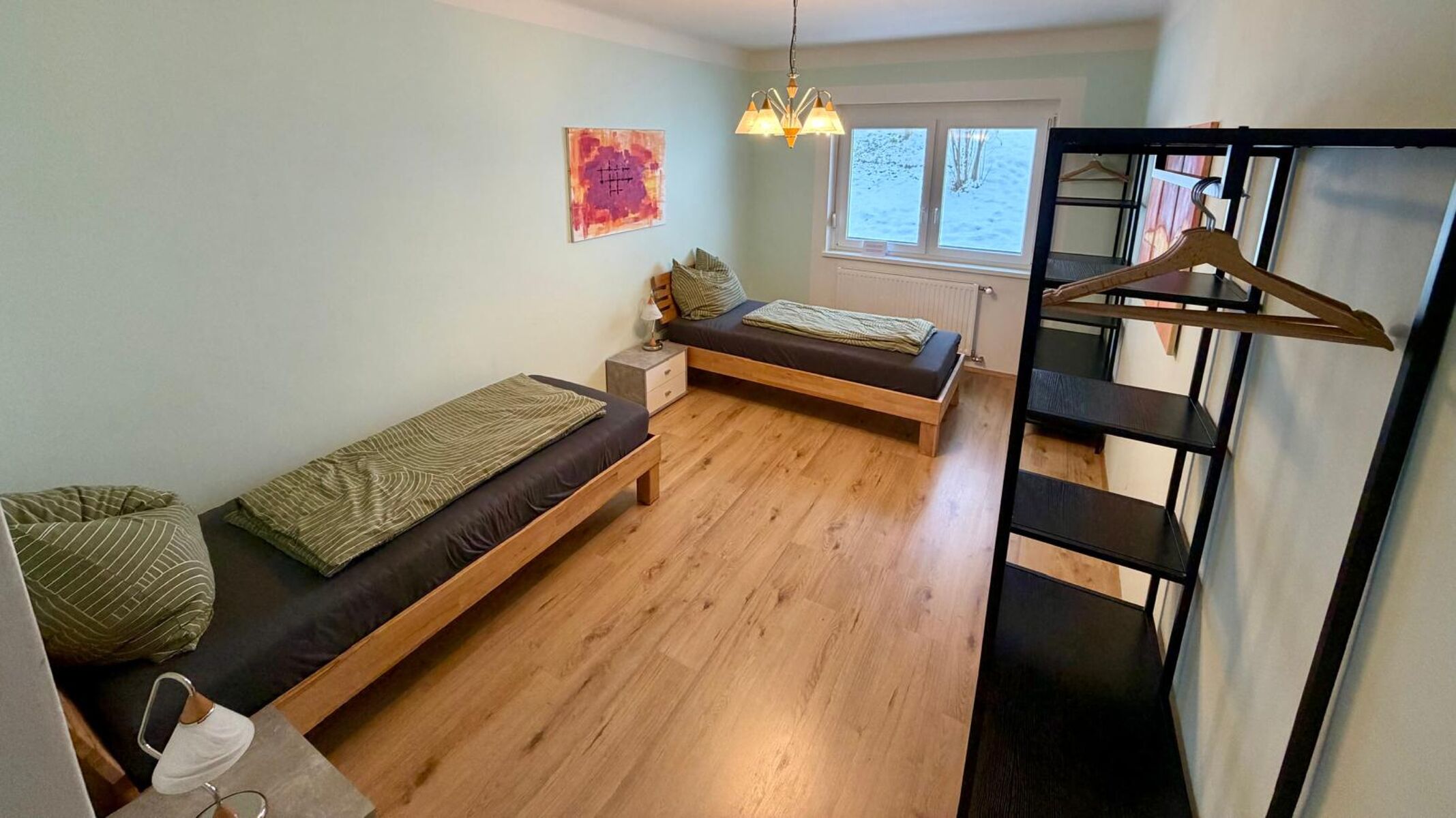 Großes Schlafzimmer mit 2 Einzelbetten Großes Schlafzimmer mit 2 Einzelbetten