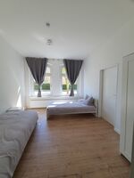 Haus Sterntaler bis 10 Pers. mit zwei Bädern und 5 Zimmern Bild 2 Haus Sterntaler bis 10 Pers. mit zwei Bädern und 5 Zimmern Bild 2