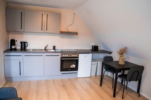 HOCHWERTIG EINGERICHTET | 1 ZIMMER | FREE PARKING - WiFi Obrázok 5 HOCHWERTIG EINGERICHTET | 1 ZIMMER | FREE PARKING - WiFi Obrázok 5