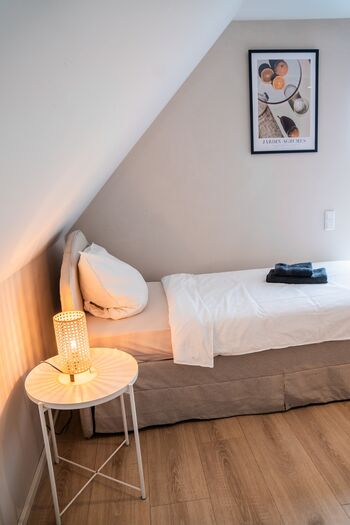 HOCHWERTIG EINGERICHTET | 1 ZIMMER | FREE PARKING - WiFi Obrázok 2 HOCHWERTIG EINGERICHTET | 1 ZIMMER | FREE PARKING - WiFi Obrázok 2