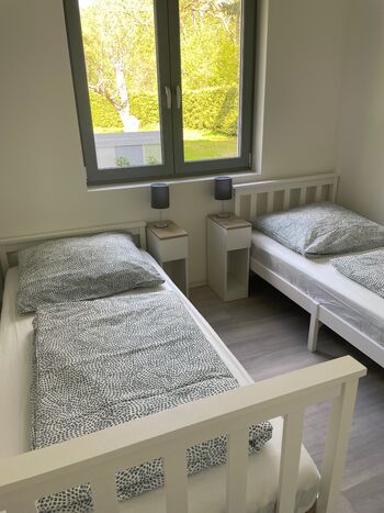 Max 13 Person 2 Bäder/2 Küchen / 6 Zimmer near Tesla Picture 3 Max 13 Person 2 Bäder/2 Küchen / 6 Zimmer near Tesla Picture 3