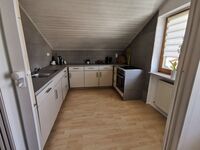 gut ausgestattete Küche mit Geschirrspüler gut ausgestattete Küche mit Geschirrspüler