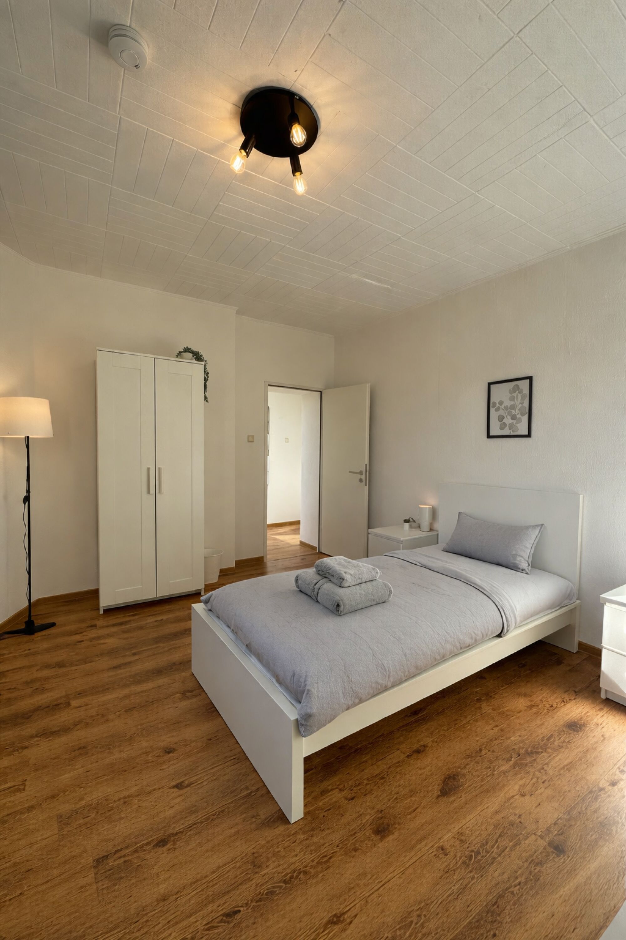 2. Schlafzimmer 2. Schlafzimmer