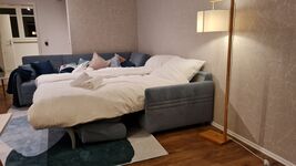 Schlafsofa als vollwertiges Kingsizebett mit Matratze und Lattenrost Schlafsofa als vollwertiges Kingsizebett mit Matratze und Lattenrost