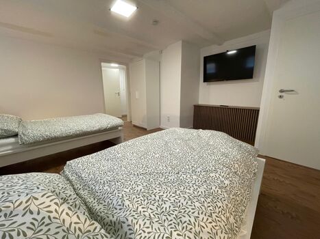 Schlafzimmer 2 von 4 Schlafzimmer 2 von 4
