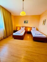 Apartments mit Einzelbetten und Bad für 2 Personen Bild 1 Apartments mit Einzelbetten und Bad für 2 Personen Bild 1