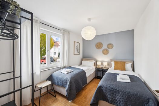 Kaiserstuhl Oase - 4BR/ Küche/ Waschtrockner/Hof Bild 3 Kaiserstuhl Oase - 4BR/ Küche/ Waschtrockner/Hof Bild 3