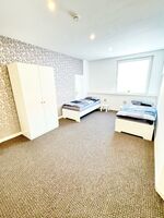 200 m² Wohnung Verl NEU!!! 2-Bäder/2 WC`s/5 Schlafzimmer Bild 12 200 m² Wohnung Verl NEU!!! 2-Bäder/2 WC`s/5 Schlafzimmer Bild 12