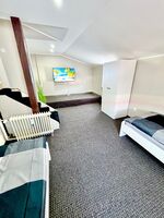 200 m² Wohnung Verl NEU!!! 2-Bäder/2 WC`s/5 Schlafzimmer Bild 16 200 m² Wohnung Verl NEU!!! 2-Bäder/2 WC`s/5 Schlafzimmer Bild 16