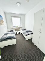 200 m² Wohnung Verl NEU!!! 2-Bäder/2 WC`s/5 Schlafzimmer Bild 10 200 m² Wohnung Verl NEU!!! 2-Bäder/2 WC`s/5 Schlafzimmer Bild 10