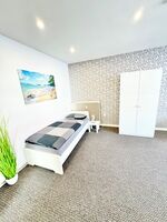 200 m² Wohnung Verl NEU!!! 2-Bäder/2 WC`s/5 Schlafzimmer Bild 15 200 m² Wohnung Verl NEU!!! 2-Bäder/2 WC`s/5 Schlafzimmer Bild 15