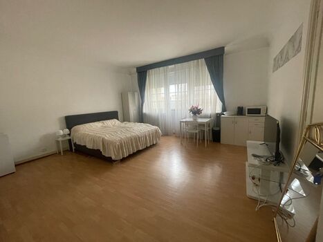 komfortables Einzelzimmer Forbach - Smart TV, Küche und WLAN Bild 2 komfortables Einzelzimmer Forbach - Smart TV, Küche und WLAN Bild 2