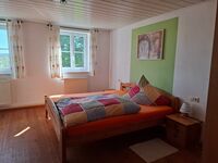 1. Schlafzimmer mit Doppelbett 1. Schlafzimmer mit Doppelbett