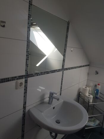 Möbliertes 1 Zimmer Apartment in Griesstätt mit eigener Küche und Bad Bild 5 Möbliertes 1 Zimmer Apartment in Griesstätt mit eigener Küche und Bad Bild 5