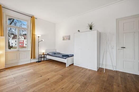 GÜNSTIGE Monteurwohnungen Metzingen 36 Betten WIFI SMART TV Zdjęcie 3