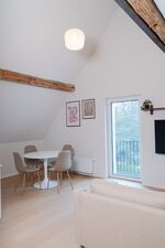 Top eingerichtet | Einzelbetten | Parken u. WLAN | 1-2 Zi Bild 3