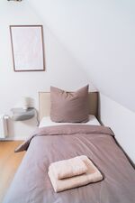 Top eingerichtet | Einzelbetten | Parken u. WLAN | 1-2 Zi Bild 20