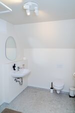 Top eingerichtet | Einzelbetten | Parken u. WLAN | 1-2 Zi Bild 17