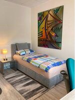 Modernes Hotel in Laatzen – Perfekt für Geschäfts- und F Bild 1