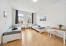 Ferien Apartments Zentrum Halle privater Parkplatz 40 Betten Bild 5