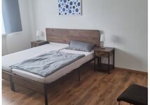 Zimmer 2 Doppelzimmer/ Einzelbetten