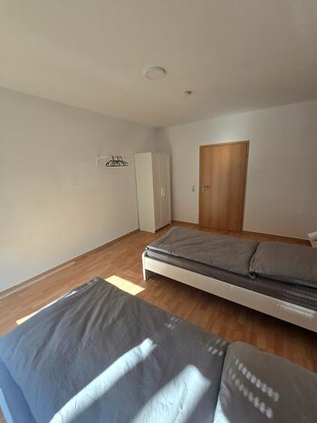 Harte Arbeit verdient ein gutes Bett RKL-Vermietung Bild 2