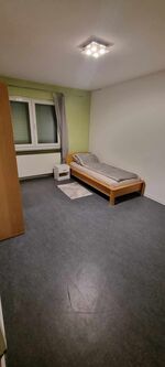 Vermietung AO/Monteurzimmer Bild 12