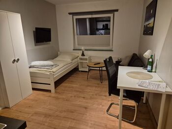 Haus Lina Monteur- und Ferienwohnungen von 1 bis 12 Personen