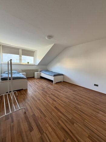 TOP Wohnung mit Balkon, Klimaanlage und Parkplatz Bild 4