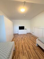 TOP Wohnung mit Balkon, Klimaanlage und Parkplatz Bild 5