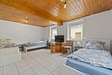 Monteurunterkünfte in Düren – 24h Check-In Bild 1