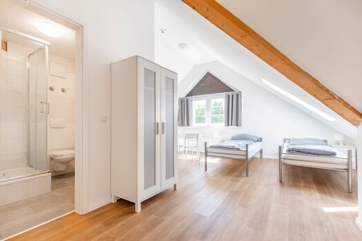 FANA Pension Hostel - Monteurzimmer - München Puchheim