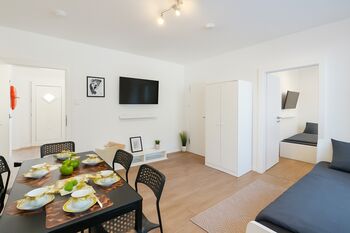 Moderne Monteurwohnungen in Duisburg u. Kamp-Lintfort Bild 2