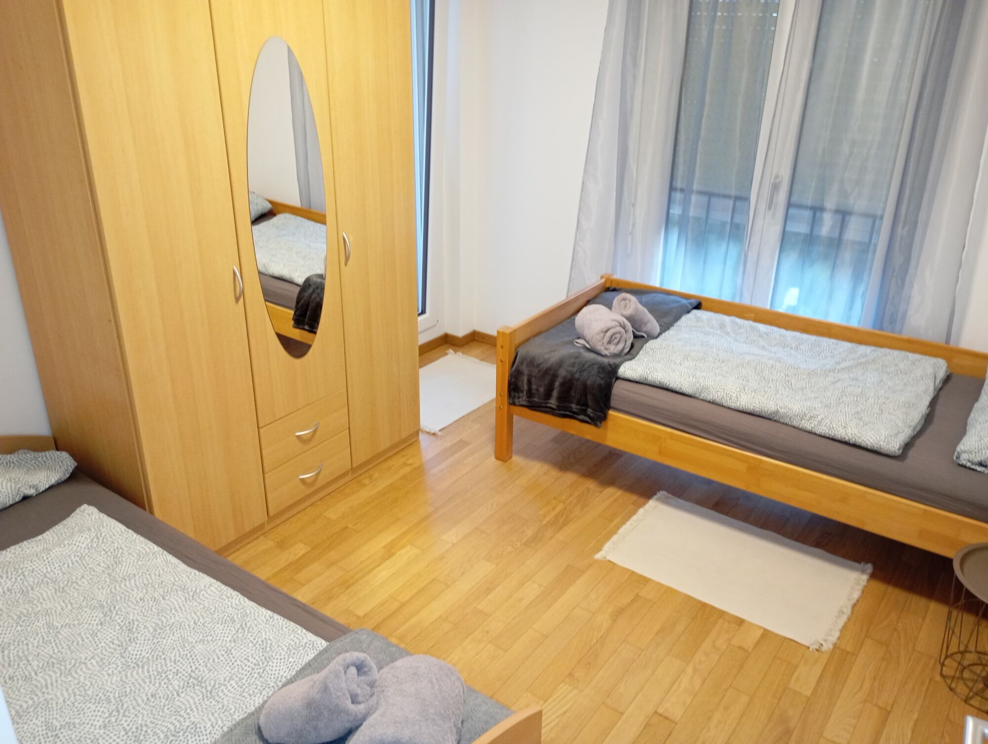 Schlafzimmer 2