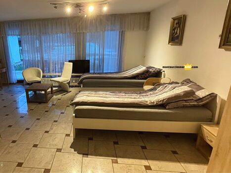 monteurzimmerKING in Aurach Bild 3