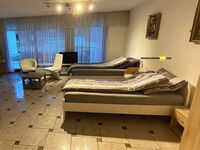 monteurzimmerKING in Aurach Bild 3