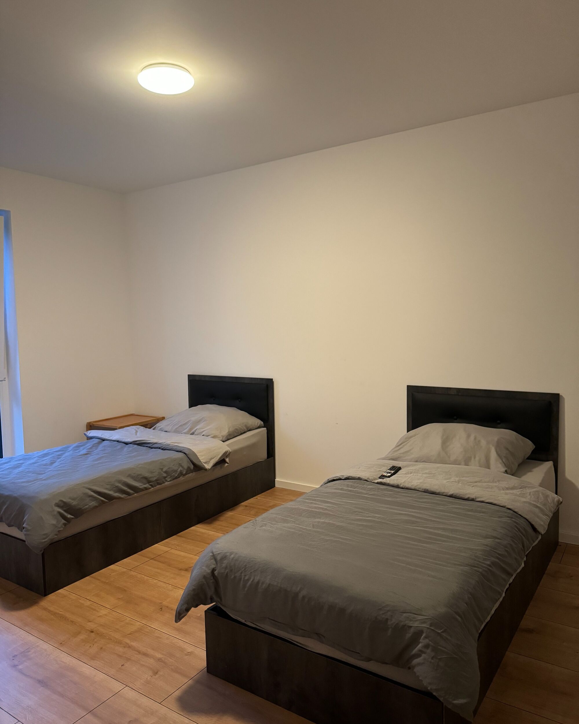 2-Bettzimmer