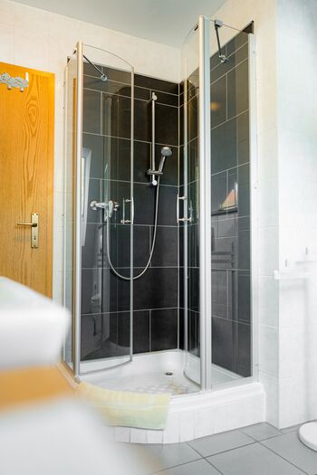 Wohnung Nr. 1 Dusche