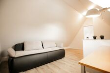 Monteur-Haus: 5 SZ, 7 Betten, Wallbox, Parkplatz, Garten Bild 22