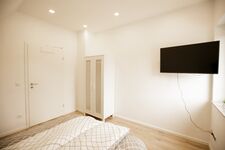 Monteur-Haus: 5 SZ, 7 Betten, Wallbox, Parkplatz, Garten Bild 10