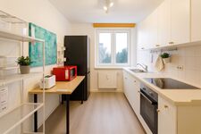 Monteurwohnung Merseburg Zentrum – Küche, W-LAN & Parkplatz Bild 1