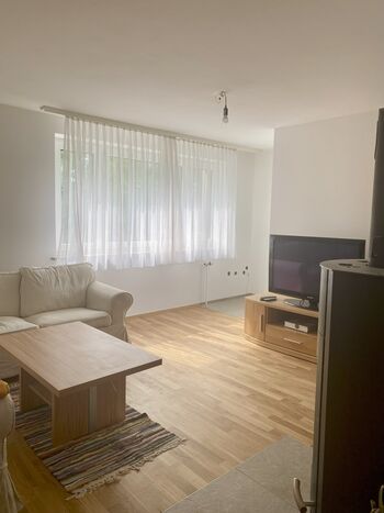 Moderne Wohnung in ruhiger Lage Picture 2