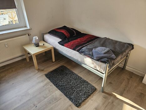 Lehrlingszimmer & Gästezimmer in Leuna Nähe BBS & Raffinerie Bild 4