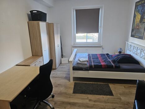 Lehrlingszimmer & Gästezimmer in Leuna Nähe BBS & Raffinerie Bild 2