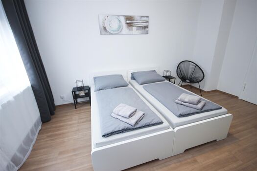 ALFA APARTMENTS / Möglingen nahe Bosch - SOFORT VERFÜGBAR Bild 3