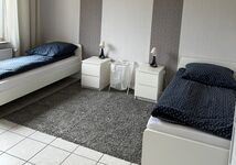 Schlafzimmer 2 rechte Seite